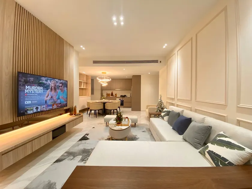 20:Exclusive 2BR Flat w/ Iconic Twin Towers View - Image 1