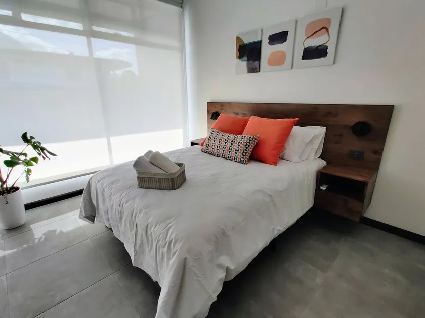 Sweet Pea Fortuna 2- Modern Apt w/ Self Check In - Image 1