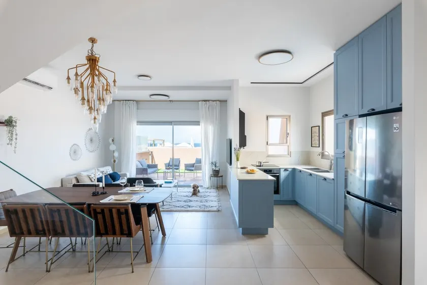 The Beach House - Image 1