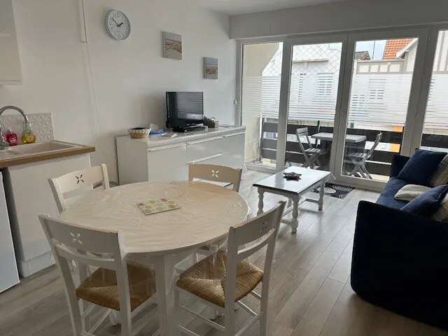 ”Tamaris 7” apartment 100 m from the sea - Image 1