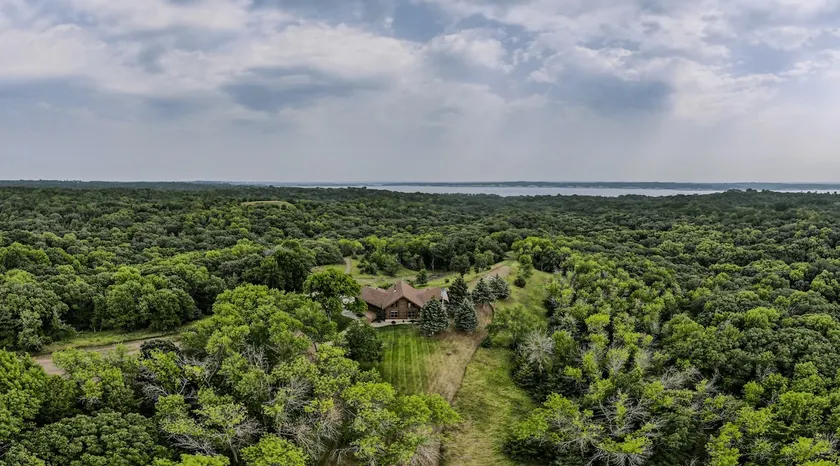 Secluded Lake View Log Cabin on 40 Acres - Image 1