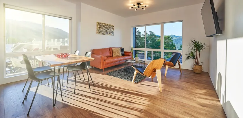 Two-bedroom suite 4, downtown White Salmon - Image 1