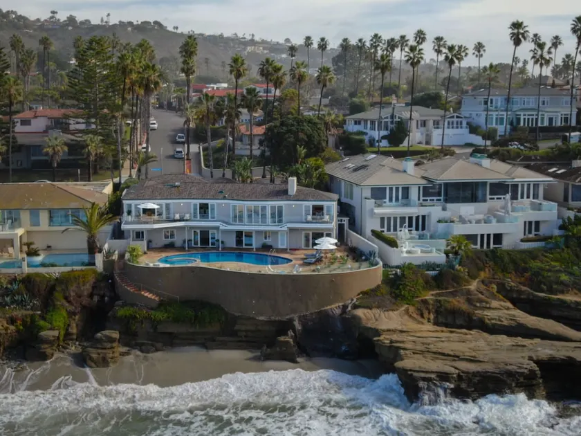 Windansea Escape - Image 1