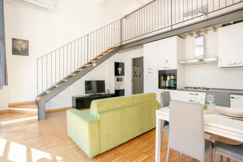 Luxurious and spacious Loft in MiIan - Image 1