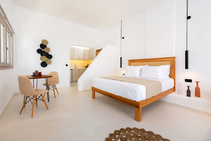 Elegant Suite by Centrio Fira Suites - Image 1