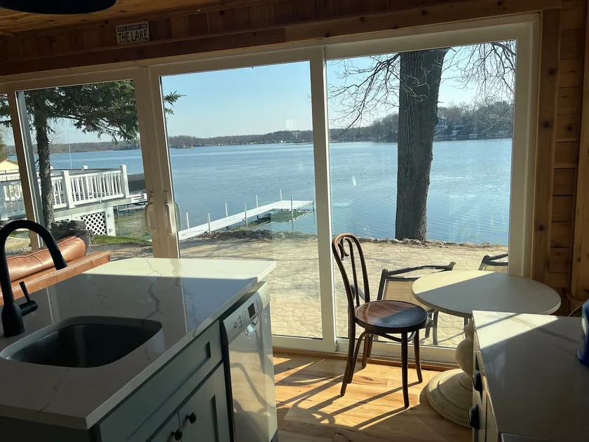 Lakefront Home on Lake Webster - Image 1