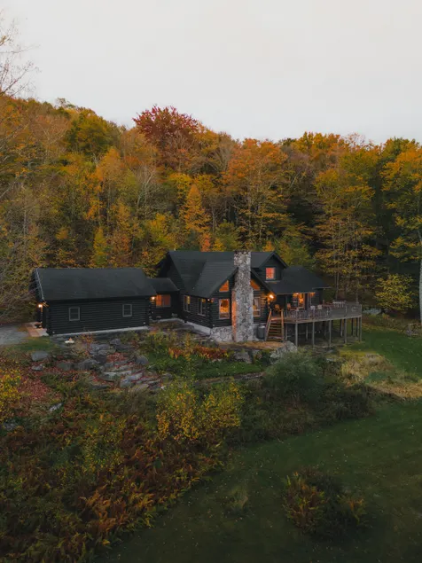Amber Acres Lodge | Designer Catskills Cabin 15AC - Image 1