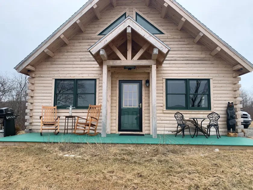 PleasantView Cottage on Pleasant River - Image 1