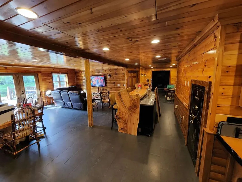 Maine River Lodge - Image 1