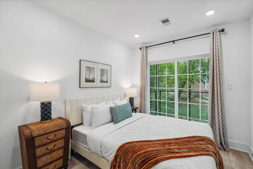 Garden & City Skyline View Home in Brookland! - Image 1