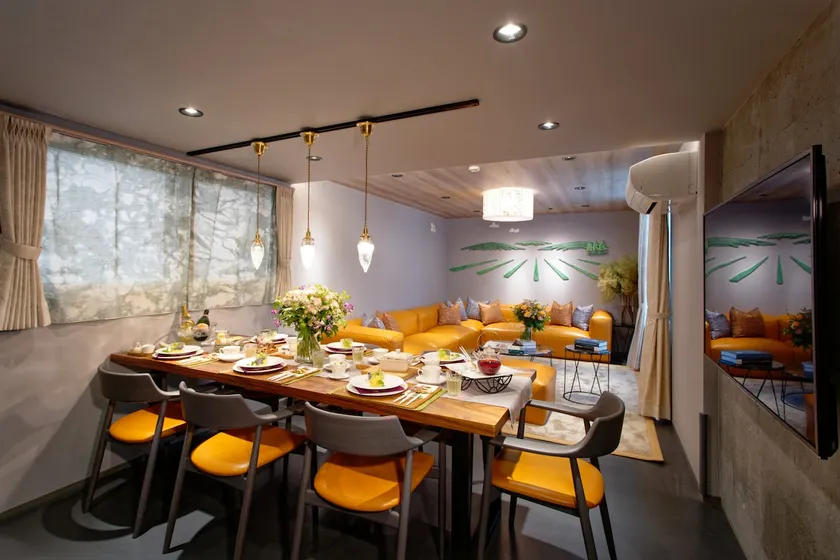 Sapporo Luxury Apartment/Five Bedrooms/Only 450m from JR - Image 1