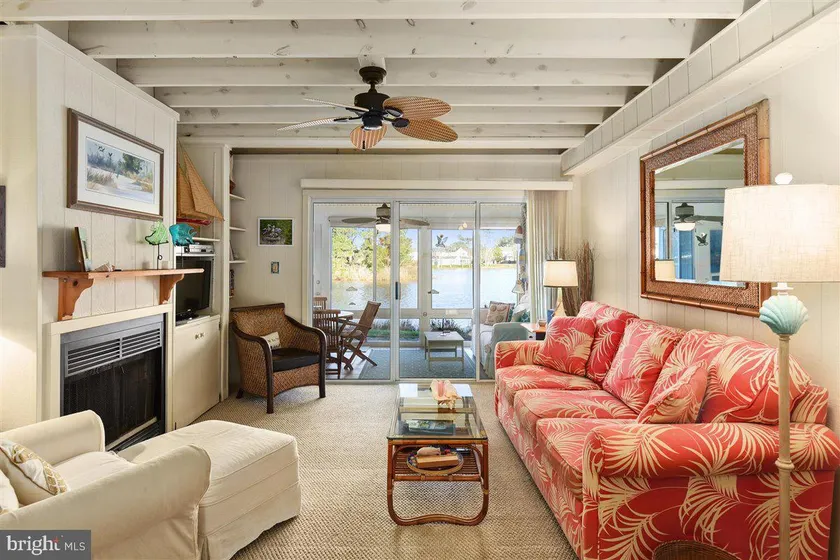 Ocean City Cozy Lake House - 1 Mile from Beach - Image 1