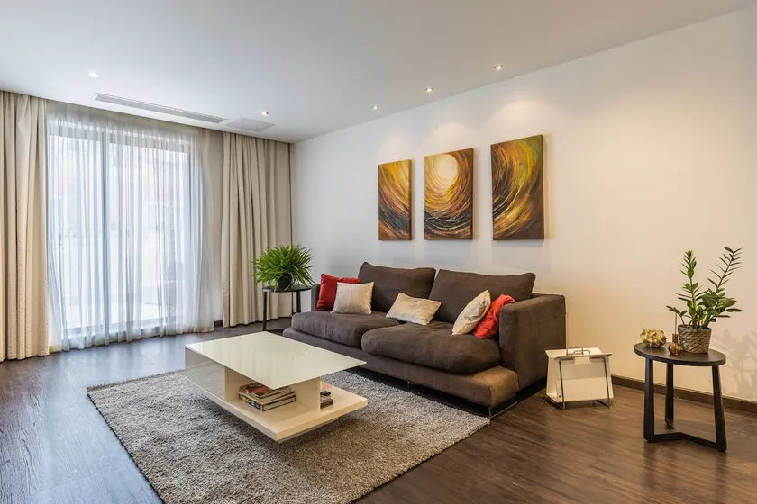 Charming 3 bedroom penthouse in Sliema - Image 1