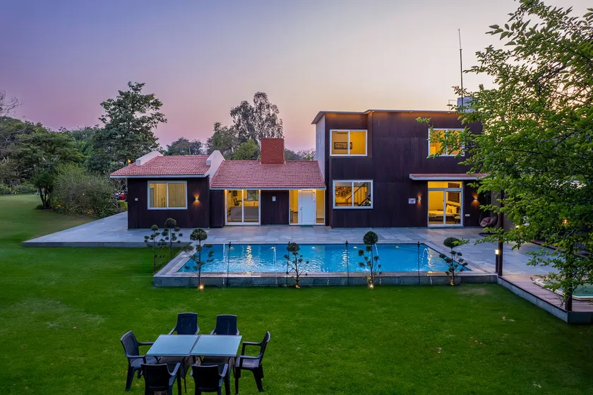 Mulberry Farms - Luxe Farmstay w/Pool + Jacuzzi - Image 1