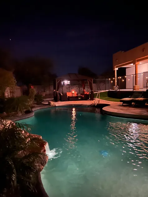 Perfect getaway home with privacy and heated pool! - Image 1