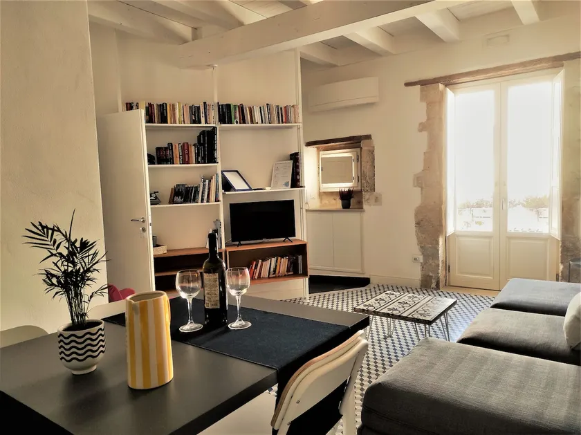 Suite Bagnara- Ortigia Holidays - Image 1