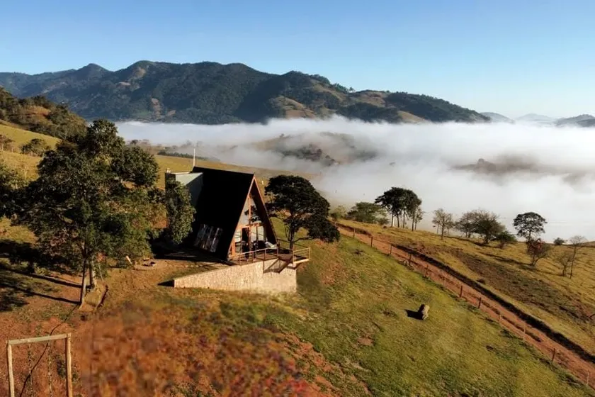 Cabin in the Clouds | Firepit, Bathtub, Beautiful View - Image 1
