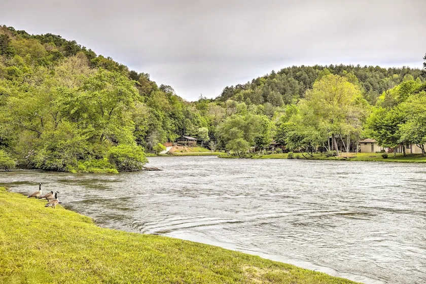 Riverside in Murphy - Image 1