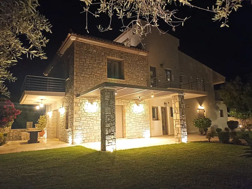 Seaside retreat house - Image 1