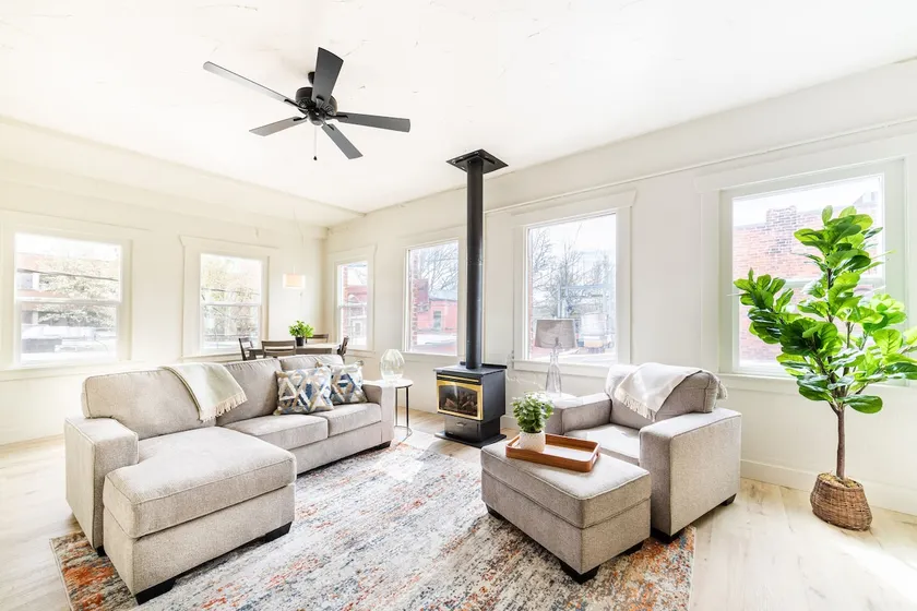 1st Street Suite - Image 1