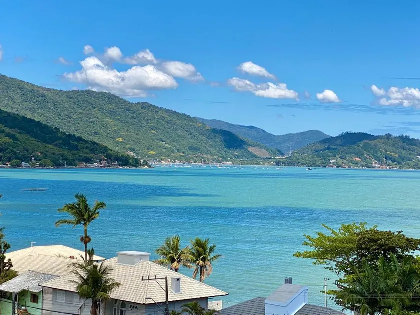 Ocean view em Sambaqui Vacation Home - Image 1