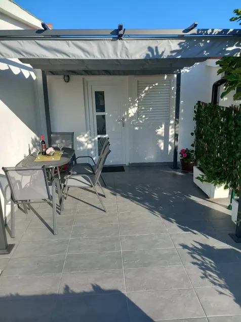 Apartments Vesna - Image 1