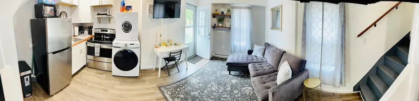 Cozy Riverside Den - Image 1