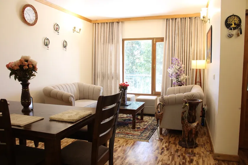 Luxury spacious 2BHK independent Flat in Mashobra - Image 1
