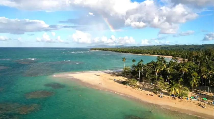 Beachfront near Punta Popy - Image 1