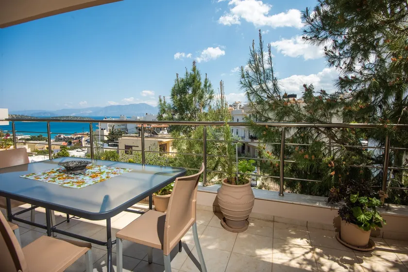 Ammoudi Side View - Giannis Apt - Image 1