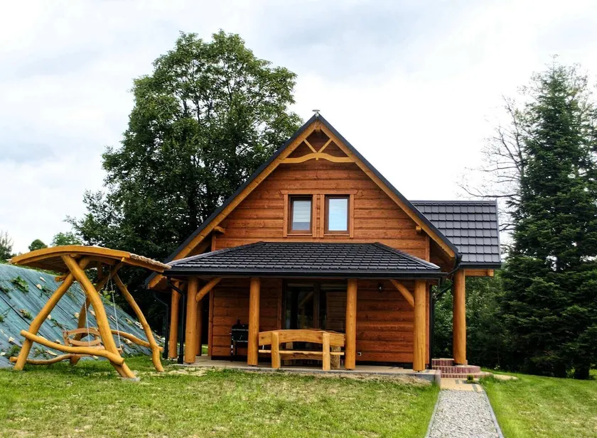Bieszczadzkie Dworki - Image 1