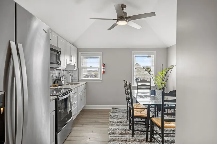 Dreamy Boho Beach Retreat - Walk to Ocean - Sleeps 6+ A Family Favorite - Image 1