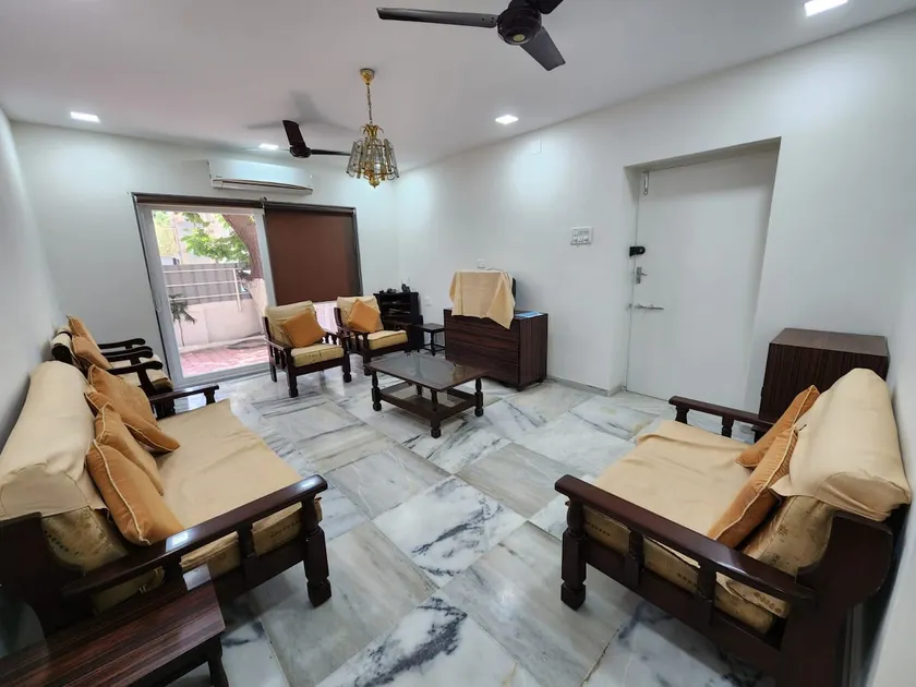 3BHK GF apartment near Alkapuri, Vadodara - Image 1