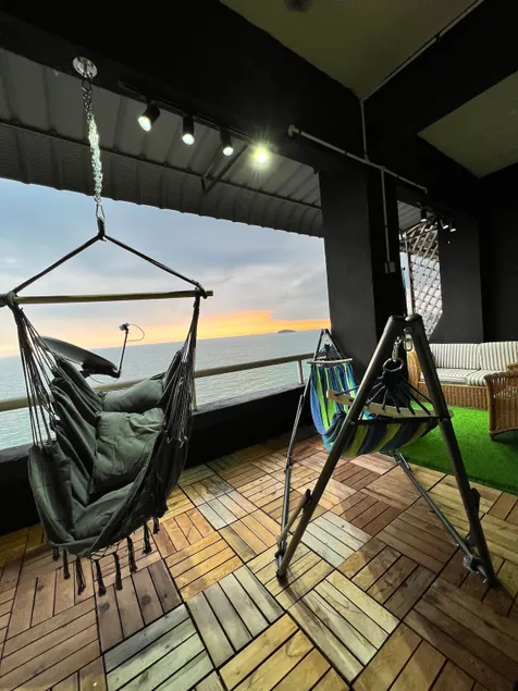 Hammock+Seaview Chillex@Naiz South Paradise Lagoon - Image 1