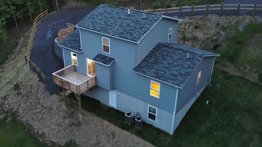 Modern Mountain House Escape - Image 1