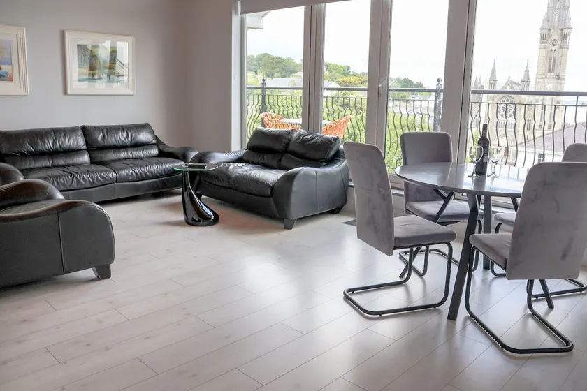 Penthouse Sea View Suite - Image 1