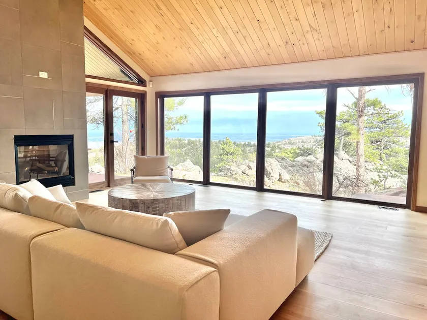 Luxury Boulder Mountain Getaway 10 Minutes To Town - Image 1
