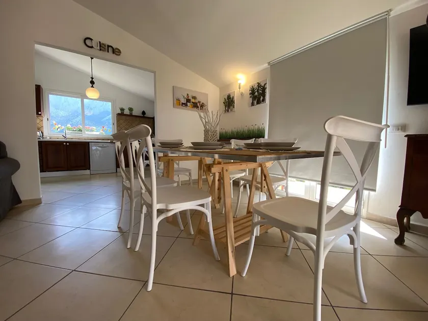 Fabien's House Villa orange for relaxing holidays - Image 1
