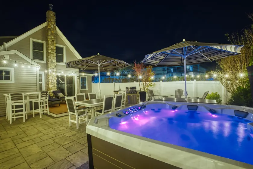 Downtown Luxury Villa on the Plymouth Waterfront - Image 1