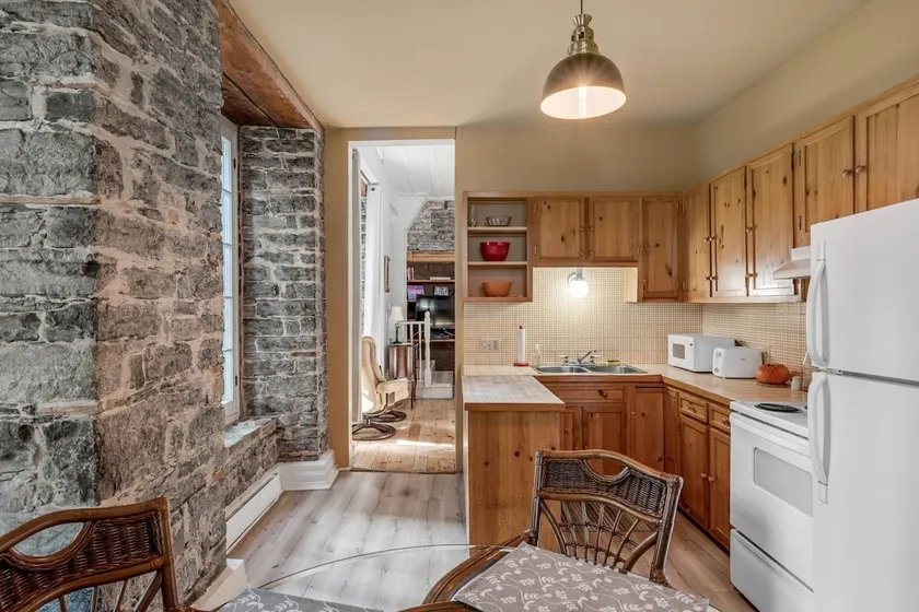 Rustic apartment in Old Town - Image 1