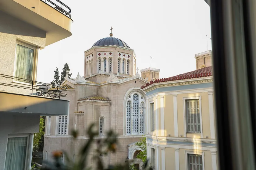 12min to Acropolis-Eclectic home - Image 1
