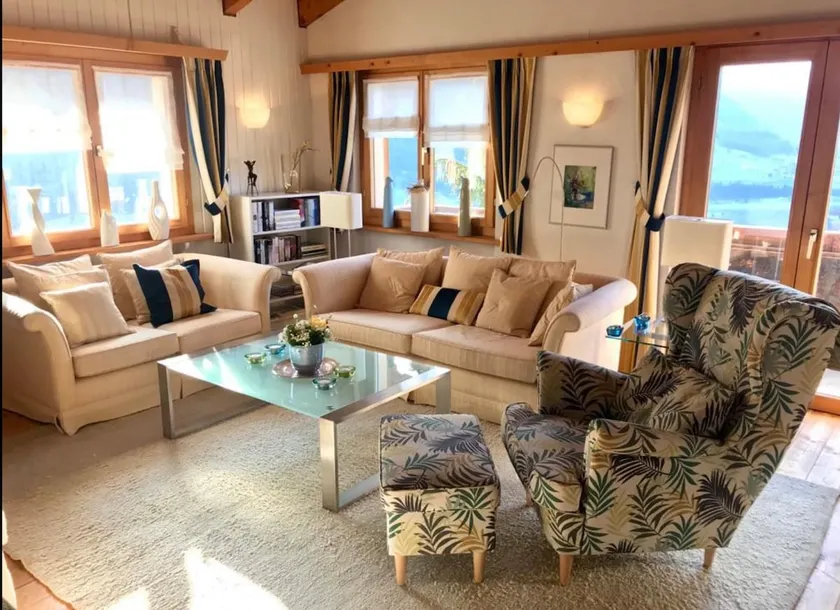 Beautiful chalet in Salouf - Image 1