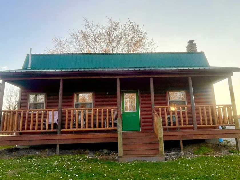 Pineview Cabin - Image 1