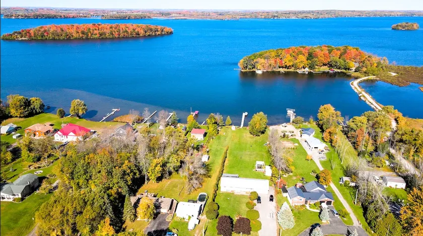 The Oasis of Rice Lake - Lakefront Retreat - Image 1