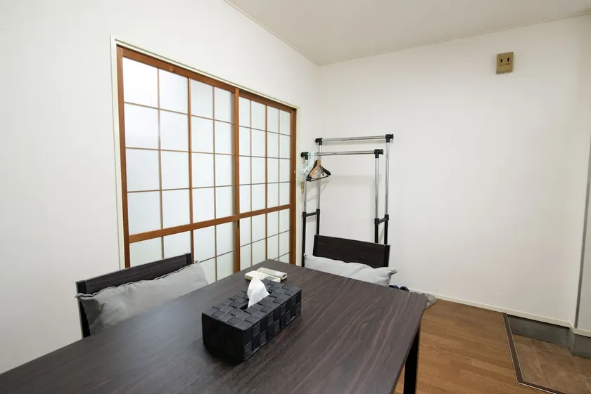 Yusyu Osaka: 1-minute walk to the shopping arcade, apartment with 2 futons - Image 1