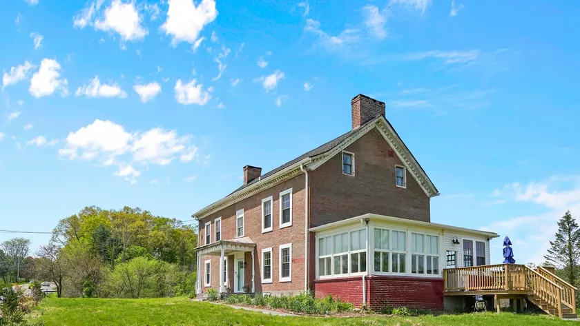 Red Brick Story Home - Image 1