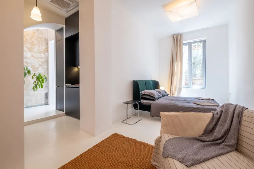 The Stylish Minimalistic Studio - Image 1