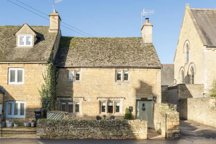 Chapel Cottage: Cotswolds Hidden Gem! - Image 1