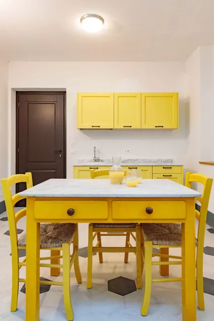 Sunny & Romantic 2BR Overlooking Langhe Hills - Image 1