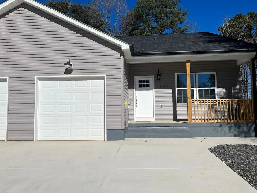 Brand new townhome close to LRU! Unit 125 - Image 1